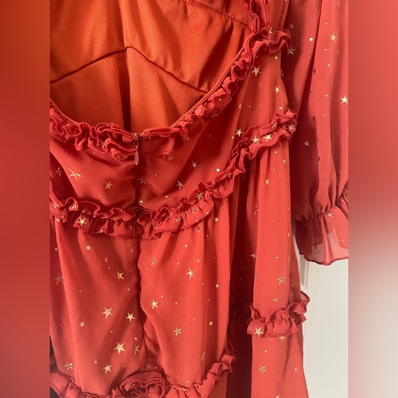 Ruffled V-Neck Dress | Amazon | Burnt Orange | M - Picture 8 of 12